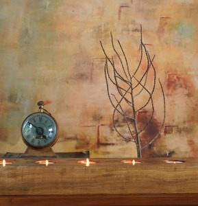 Bougeoir en bois à six colonnes, idéal pour la décoration intérieure, centre de table et éclairage festif, fabriqué à la main en Inde - Product Image 4