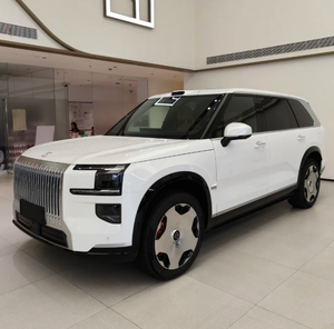 Vehículo Usado 2025, 55 kWh, PHEV, 6 Plazas, MPV/SUV, Excelente Estado, Suministrado desde Japón - Product Image 5