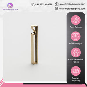 Nouvelle Arrivée Vente Chaude Conception Élégante Couleur Dorée Décoratif Laiton Cadre Ouvre-Bouteille pour Ouverture Bouteilles au Prix de Gros - Product Image 5