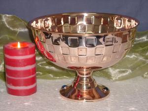 Customized Designer <b>Metal</b> Serving <b>Bowl</b> Fashionable Unique Trending Design for Hotels Restaurants Home Use Hot Serving Trays - Product Image 2