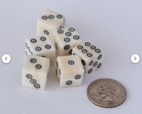 Dés de jeu cubiques en os de buffle blanc poli, faits à la main, de haute qualité, 10 mm, design personnalisable, écologiques, naturels et sur mesure