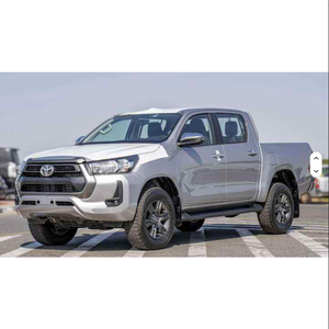 Toyota Hilux DC 2.4D 2024 Usada en Buen Estado, Volante a la Izquierda, Asientos de Cuero, Cámara Trasera, Pantalla Táctil, Faros de Xenón, Euro IV, EE. UU. - Product Image 1