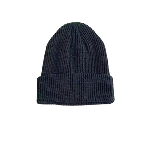 Gorro de gorro Jacquard hecho a medida 2025 para hombres y mujeres de alta calidad a prueba de viento cómodo estampado Digital logotipo personalizado hecho Pakistán - Product Image 2