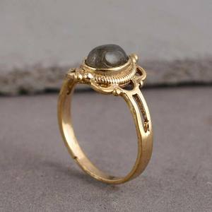 Antique 925 <b>Sterling</b> <b>Silver</b> Women's <b>Ring</b> Beautiful Classic Style Natural Labradorite Cabochon Gold Plated Elegant Jewelry - Product Image 3
