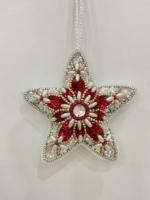 Adornos Navideños de Estrella de Fieltro Hechos a Mano, Bordados con Cuentas, Diseño Moderno, Colores/Tamaños Personalizables, Decoración Ecológica de Alta Calidad