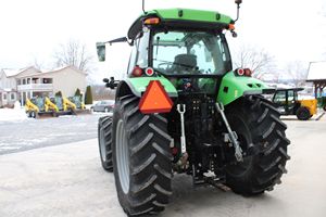 Tractor Deutz-Fahr 6130 TTV de 126 CV, Tractor Agrícola 4x4 con Transmisión TTV y Motor Deutz - Product Image 2