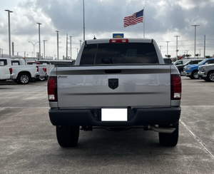 RAM 1500 CLASSIC WARLOCK QUAD CAB RWD 2022 d'occasion, conduite à gauche/droite - Product Image 4