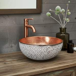 Lavabos de cobre vintage creados para coleccionistas que disfrutan de la artesanía única en metal con características de diseño tradicional distintivas. - Product Image 5