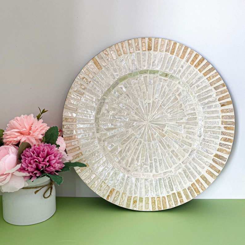 เหลืองอ่อน