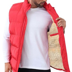 Veste matelassée pour homme de couleur rouge, en polyester imperméable, confortable, col montant avec doublure en fourrure - Product Image 1