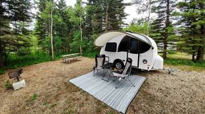 Caravanes de luxe tout-terrain pour le camping et les voyages en camping-car. - Product Image 6