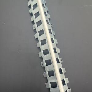 Protections d'angle Xiabo, garniture d'angle perforée galvanisée avec profilés en PVC, matériaux de construction - Product Image 1
