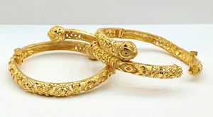 Wholesale High Quality Stylish 24K Gold Plated Stainless Brass Bangles Fashion Jewelry <b>Bracelets</b> - Product Image 3