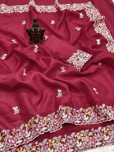 Crafted Contemporary Appeal Gujarat Vibrant Textile Traditions Saree avec Fausse Fourrure pour Navratri Events Party Occasions-Vente De Gros - Product Image 4