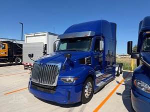 Heavy Duty 2024 Westerns Star 57X Sleeper Semi Truck - 72" Raised Roof Sleeper Truck For Sale - Product Image 4