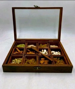 Épices entières remplies dans une boîte à épices en bois de sheesham avec cuillère | Masala indien avec boîte en bois de f s international - Product Image 6