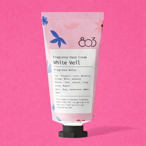 Crème pour les mains à l'acide hyaluronique parfumée Voile blanc pour femmes - Product Image 1