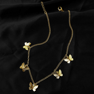 Collar de Aleación de Zinc Chapado en Oro con Diseño de Mariposa, Cadena de Eslabones, Joyería Moderna para Aniversario de Bodas con Diamantes y Perlas - Product Image 1