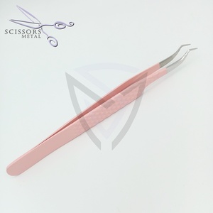 Pince à épiler professionnelle à pointe argentée enduite de poudre Points pointus Volume de précision Ensemble d'extension de cils en acier inoxydable durable - Product Image 6