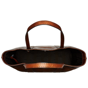 Dernier arrivage Sacs fourre-tout de luxe en cuir pour femmes au design personnalisé à vendre Sacs fourre-tout en cuir de bonne qualité - Product Image 5