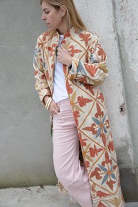 Veste matelassée authentique en broderie Suzani pour femmes, à boutons floraux, écologique, mode bohème, bohème, gitane, hippie, automne - Product Image 3