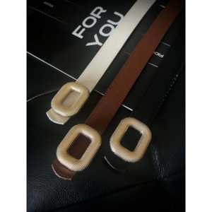 Cinturón de Cuero Vacuno con Hebilla Dorada de 3 cm para Mujer - Product Image 3