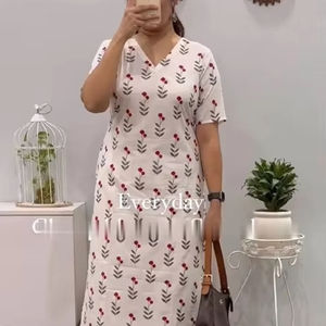 DESIGNER PARTY WEAR HEAVY MASLIN DIGITAL PRINT TOP-PENT - Product Image 1