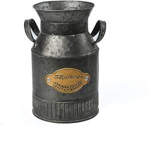 Lata de leche de hierro con logotipo orgánico cuadrado Blanco Rustiq Acabado Diseño hecho a mano Hierro Metal Leche Puede usar en granja lechera para la venta - Product Image 6