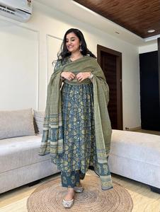 Celana lengan Set Kurta A-Line motif katun wanita panjang Dupatta Midi pakaian pesta & pernikahan Model pesanan nomor dengan Logo belakang - Product Image 5