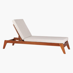 Chaise longue en teck pour extérieur avec coussin, fabriquée en Indonésie - Product Image 1