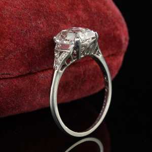 18K oro blanco D VVS elegante anillo de compromiso original Moissanite corte esmeralda en estilo Art Deco antiguo para aniversarios - Product Image 5