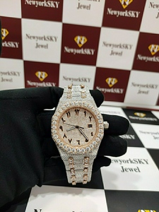 Meilleure vente montre de luxe en acier inoxydable pour hommes et femmes Glacé VVS Moissanite Verre Cadran Fenêtre Vente directe Fabricant Bon prix - Product Image 2