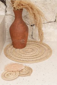 High Quality Handwoven round Rattan <b>Coasters</b> <b>with</b> <b>Holder</b> Classic Pottery Insulated Heat Woven Placemats Eco-Friendly <b>Coaster</b> <b>Set</b> - Product Image 2
