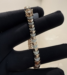 Elegante Brazalete y Pulseras de Tenis de Oro Sólido de 14K para Mujer con Diamantes Naturales de Corte Brillante Certificados por Terceros VDS 10-16G - Product Image 4