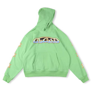 Sweats à capuche premium pour hommes avec un design en relief audacieux et un tissu épais et durable pour les collections de mode streetwear - Product Image 4