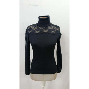 Blusa Elegante de Manga Larga con Cuello Alto y Ribete de Encaje Delicado para Mujer, Marca Jane's, Ajustada, Informal, para Uso Diario - Product Image 4