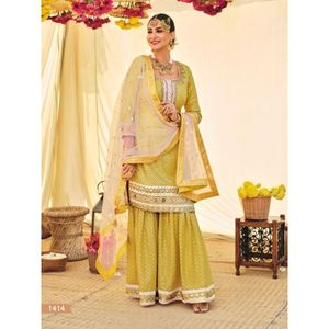 Nuevo diseñador moderno Georgette Salwar Kameez tela de imitación pesada con bordado de secuencia trabajo bodas proveedor indio tarifas baratas - Product Image 1