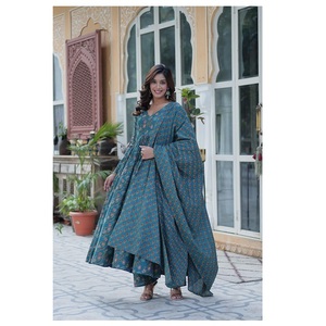 ชุด anarkali ตาข่ายนุ่มพร้อมขอบลูกปัดและ dupatta ที่พลิ้วไหวสำหรับการชุมนุมทางจิตวิญญาณและการเยี่ยมชมวัด - Product Image 1