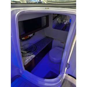 Lancha de Carreras Crownline 290XSS 2026 Nueva con Motor Fuera de Borda de 10 Cilindros, Capacidad para 6 Personas, para Uso en Lagos y Ríos - Product Image 3