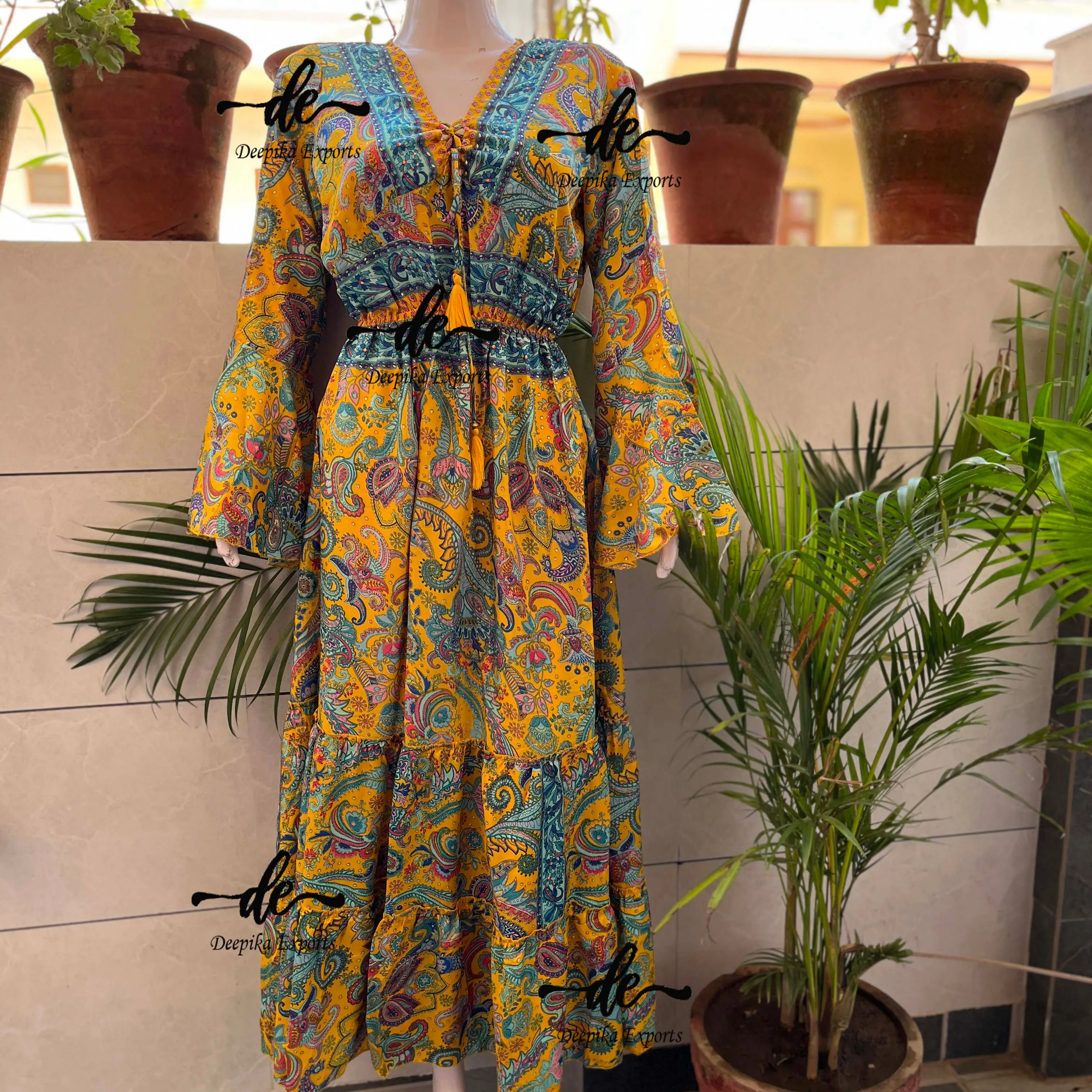 Nuevo diseño Vintage Floral Vestidos largos Vintage Boho Gypsy Hippie Mujeres Vestido ligero Indio Traje de una pieza