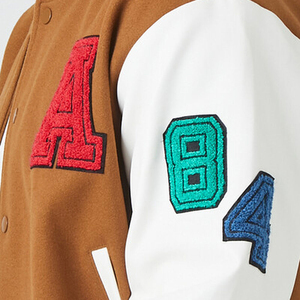 Veste universitaire unisexe de haute qualité, mélange de laine, manches en simili cuir, option de logo personnalisé, broderie personnalisée, équipe, école - Product Image 4