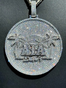 Pendentif Croix Personnalisé en Argent 925 Style Hip Hop, Design Tendance Streetwear Sertie de Diamants Moissanite, Breloques Personnalisées - Product Image 5