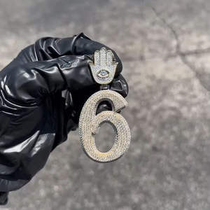 Pendentif en diamant Moissanite avec numéro initial glacé Pendentif personnalisé pour homme en argent sterling 925 - Product Image 3