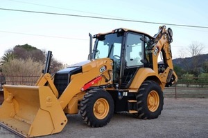 2023 CATERPILLAR 420 Mini retroexcavadora de carga frontal usada con Motor de componentes de núcleo de bomba hidráulica Moog a la venta - Product Image 4