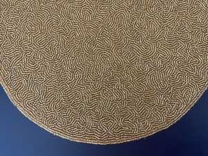 Salvamanteles con Cuentas Hecho a Mano, Decoración de Lujo para Comedor, Diseño Personalizado, Duradero, Antideslizante, Pieza Única, Regalo de Inauguración de Casa - Product Image 6