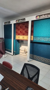 Tapis Adiva tissé à la machine, motif floral moderne, à poils longs, avec envers en jute, fabriqué à Gaziantep, pour salon, en polyester - Product Image 3