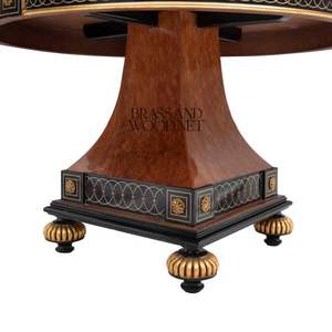 Mesa de Entrada Clásica de Lujo con Diseño de Latón y Madera - Product Image 6