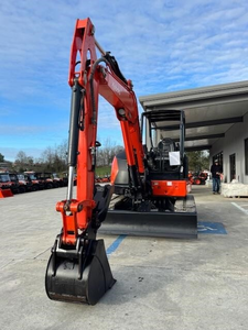 En stock : Mini-excavatrice Kubota U55-5, pelle sur chenilles de 5,5 tonnes, mini-excavatrice à queue zéro de 5 tonnes pour travaux urbains et aménagement paysager - Product Image 6