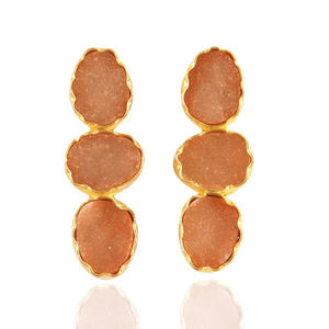 ต่างหูแบบเจาะชุบทอง Druzy,ต่างหูเม็ดเดี่ยวแบบแฟชั่นสำหรับผู้หญิงรูปทรงไข่น้ำตาลทรายแดงธรรมชาติสินค้าขายส่ง - Product Image 1