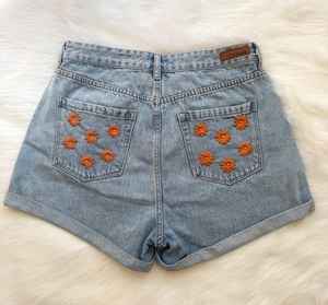 Short en jean bleu | Pantalon baggy | Coupe ample surdimensionnée | Style jambe large | Tenue décontractée Streetwear - Product Image 2